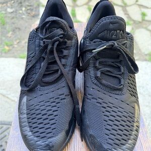 Nike Men's Triple Black Sneakers